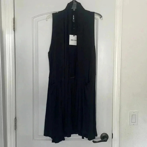 NWT Agnes & Dora Cascade Vest Cardi Black Pockets Soft Sz M - Picture 5 of 11